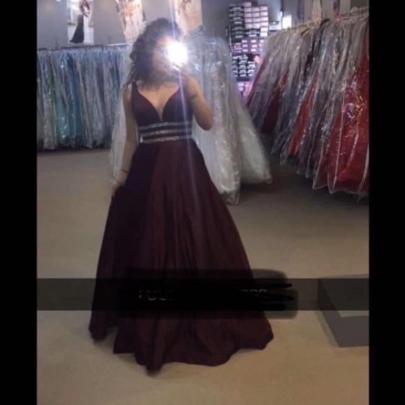 prom dress - Picture 1 of 8